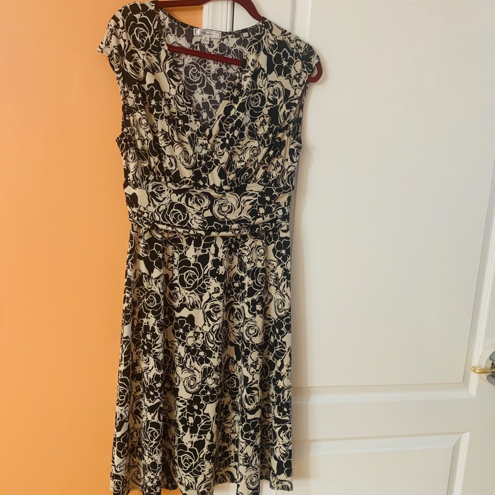 Beautiful cream and black floral dress